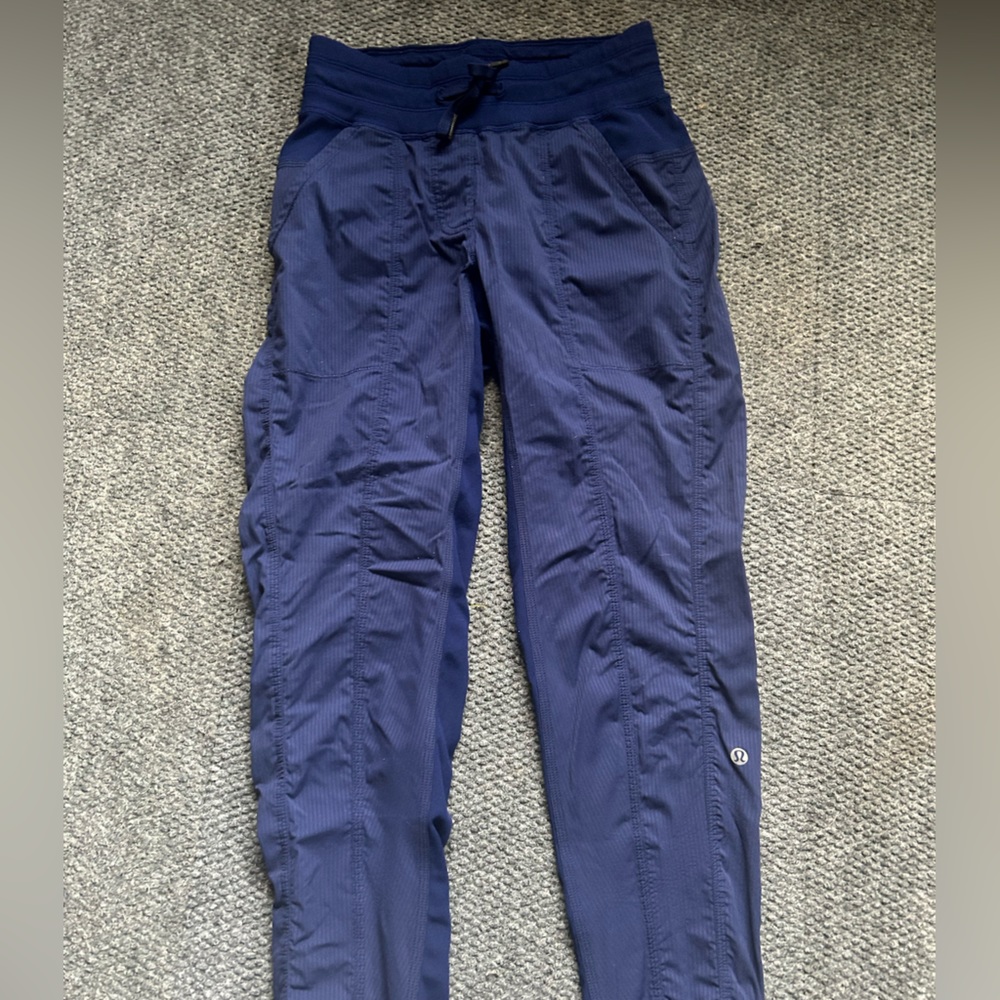 LULULEMON DANCE STUDIO JOGGERS